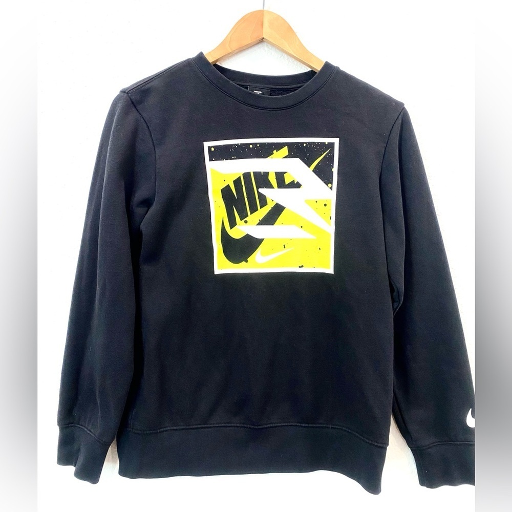 Nike Sweatshirt Boy’s Size Large Crewneck Black Neon Yellow Graphic School - Picture 1 of 7